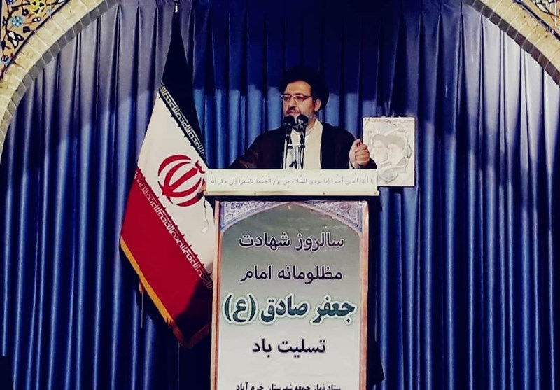 امام جمعه موقت خرم‌آباد: ایران با تمام وجود از حیثیت اسلام و جهان اسلام محافظت می‌کند