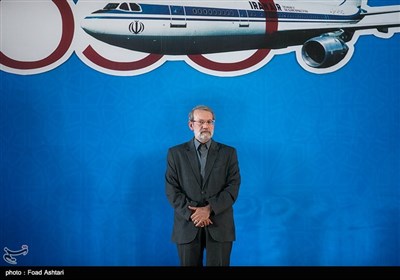 حضور علی لاریجانی رئیس مجلس در مراسم گرامیداشت شهدای حمله ناو آمریکا به هواپیمای مسافربری ایران
