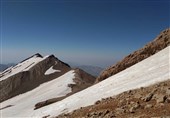 تیم کوهنوردی 7 نفره شیرازی در ارتفاع 4 هزار متری &quot;دنا&quot; گرفتار شد