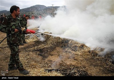 مانور استانی اطفا حریق مراتع در شیروان