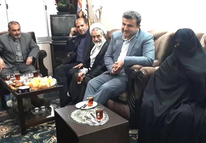 مدیران مازندران با 36 خانواده شهید ساری دیدار کردند