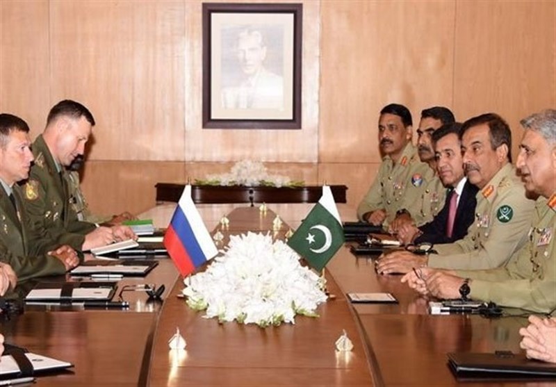 دیدار هیات عالی رتبه نظامی روسیه با سران ارتش پاکستان