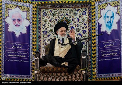  آیت‌الله بوشهری در گفتگو با تسنیم: "سردار سلیمانی" خود را وقف انقلاب و اسلام کرده بود 
