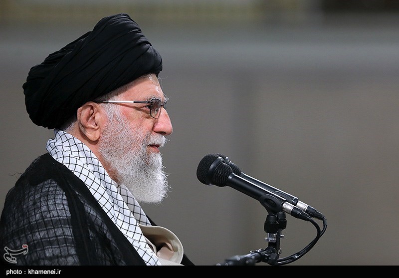 Ayatollah Khamenei Highlights Political Aspects of Hajj Pilgrimage