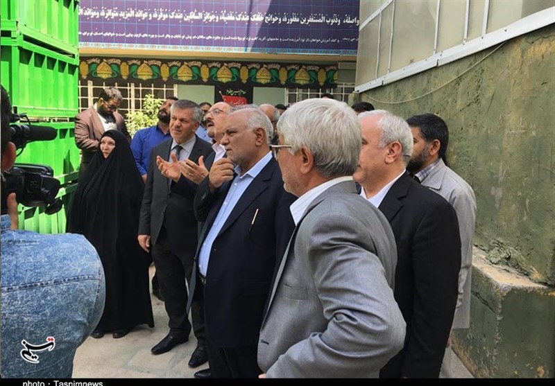 سفیر عراق در ایران: کارگاه ساخت گنبد اباعبدالله در کرمان مرا شگفت‌زده کرد + تصاویر