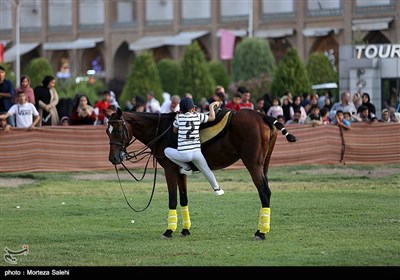 مسابقات چوگان جام دهه کرامت در اصفهان