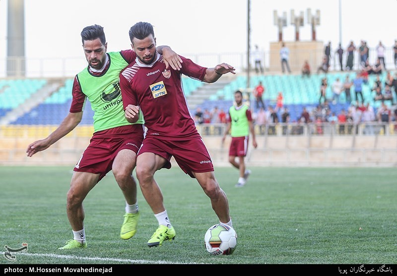 رفیعی: به امید روزی که پرسپولیس مدیر بالیاقت داشته باشد/ مسئولان باشگاه اصول اولیه فوتبال را هم نمی‌دانند