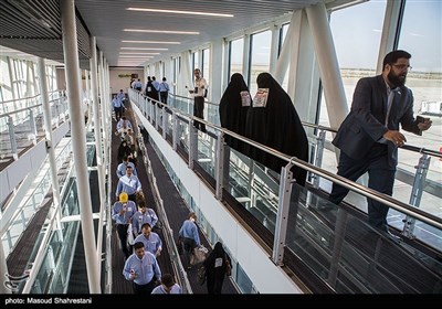 Iranian Hajj Pilgrims Depart for Saudi Arabia