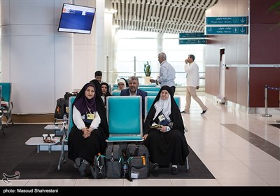 Iranian Hajj Pilgrims Depart for Saudi Arabia