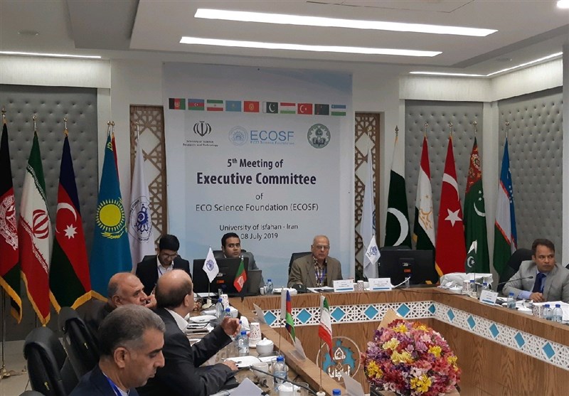 پنجمین نشست کمیته اجرایی هیئت امنای بنیاد علمی اکو در اصفهان برگزار شد