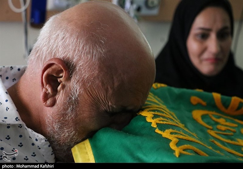 خوزستان| خادمان آستان قدس رضوی از بیماران دزفول عیادت کردند + تصاویر