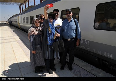 ورود قطار گردشگری به همدان
