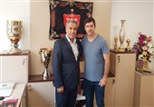Persepolis Coach Bagheri Pens Contract Extension