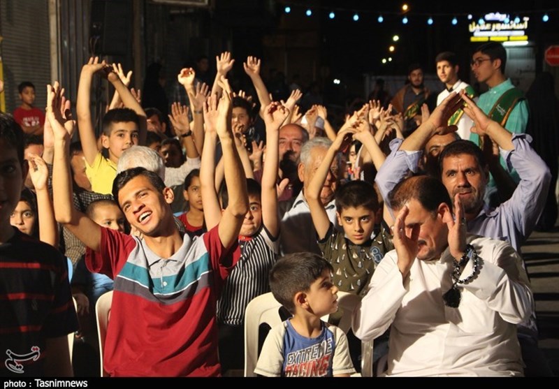 جشن میلاد امام رضا(ع) در منطقه آخر آسفالت اهواز + تصویر