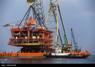 3rd Platform Held in Place in Iran’s South Pars Phase 14