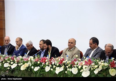 نشست گفت و گوی شهرهای جهان اسلام با هدف افزایش همکاری و هم افزایی میان مسئولان این شهرها روز شنبه در مشهد آغاز شد. 