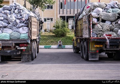 کشف محموله بزرگ پارچه و پوشاک قاچاق