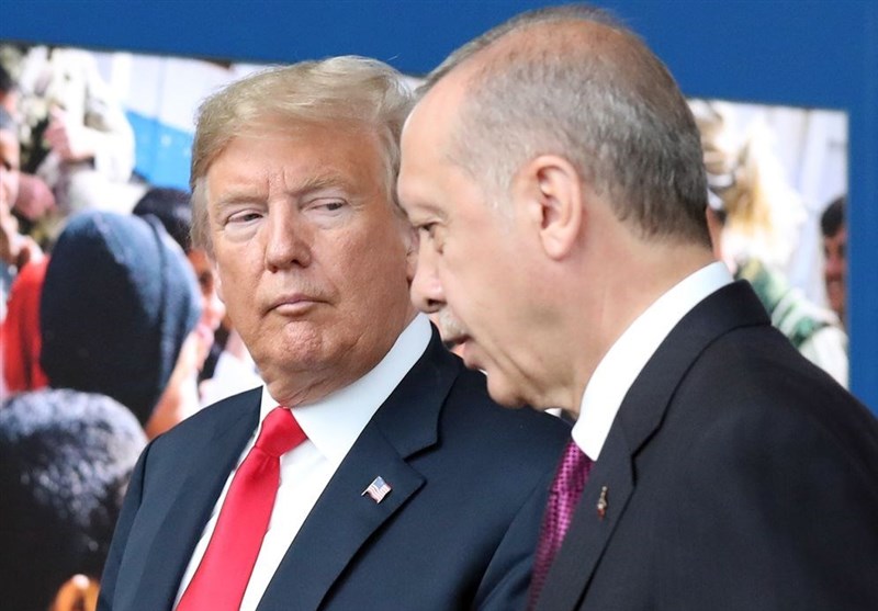 ترکی کے سر پر امریکی پابندیاں منڈلانے لگیں