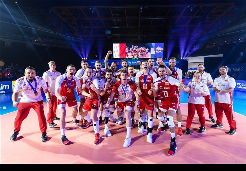 لیگ ملت‌های والیبال| جوانان لهستانی بدون سرمربی به مدال برنز رسیدند + تصاویر