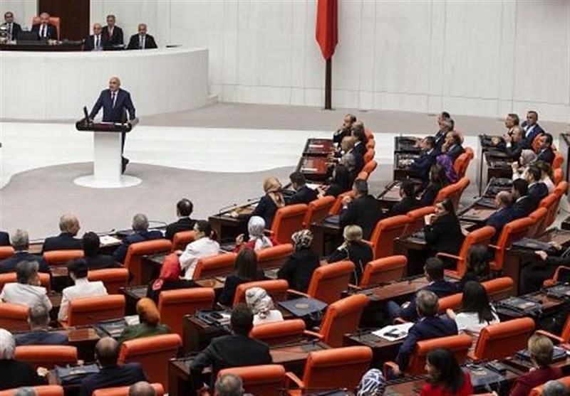 اختلاف نظر احزاب ترکیه درمورد اصلاح قانون اساسی؛ توافق حاصل می‌شود؟