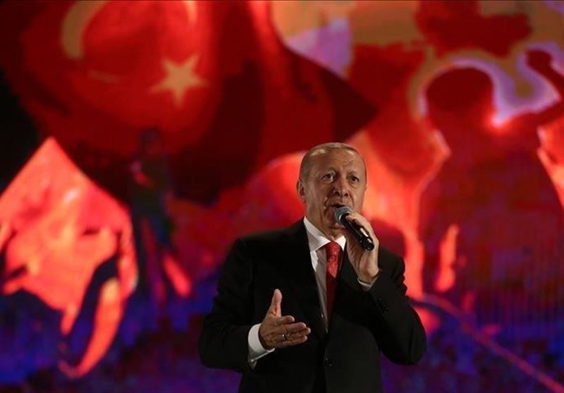 اردوغان: سامانه اس 400 در سال 2020 عملیاتی می‌شود