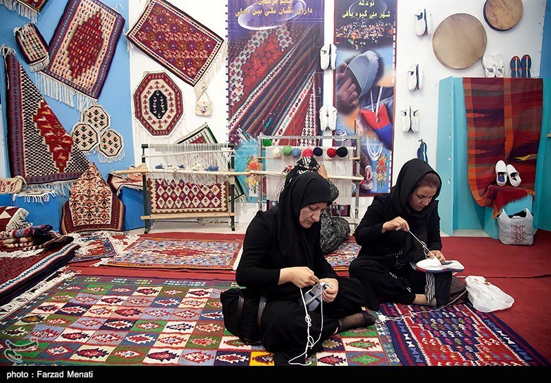 نمایشگاه صنایع دستی و هنرهای سنتی در مشهد برپا می‌شود