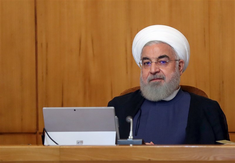 Rouhani Raps US for Imposing Sanctions on Zarif