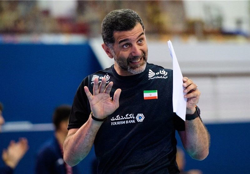 Iran U-21 Volleyball Coach Dedicates Gold Medal to People