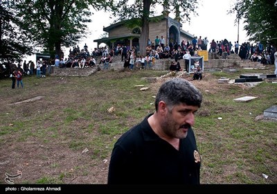 مردم مازندران روز 26 عید ماه طبری را که برابر 28 تیرماه است، روز مردگان می دانند و هر سال در این روز،در مناطق روستایی استان مراسم ویژه ای بر پا می‌شود.