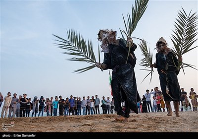 هر سال در آخرین روز های تیرماه مراسمی در روستای سلخ در جزیره قشم برگزار می شود به نام نوروز صیاد.