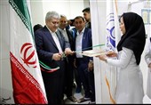 Iran Unveils New Homegrown Pharmaceutical Products