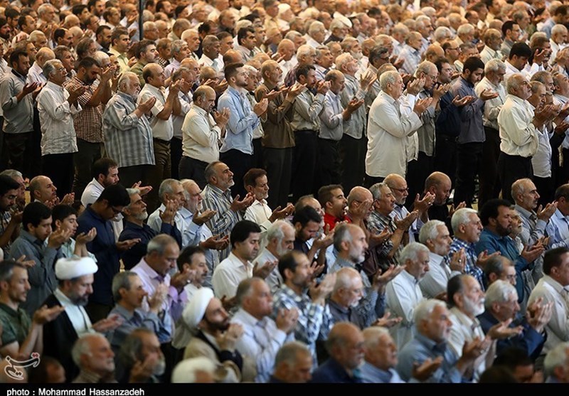 مکان اقامه نماز جمعه سمنان تغییر یافت / مردم به مسجد امام خمینی بروند