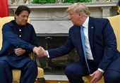 عمران خان اور ڈونلڈ ٹرمپ کی ملاقات؛ امریکی صدر کی مسئلہ کشمیر پر ثالثی کی پیشکش + ملاقات کی تصویری جھکیاں
