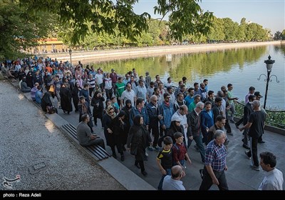 پیاده روی همگانی و خانوادگی در تبریز