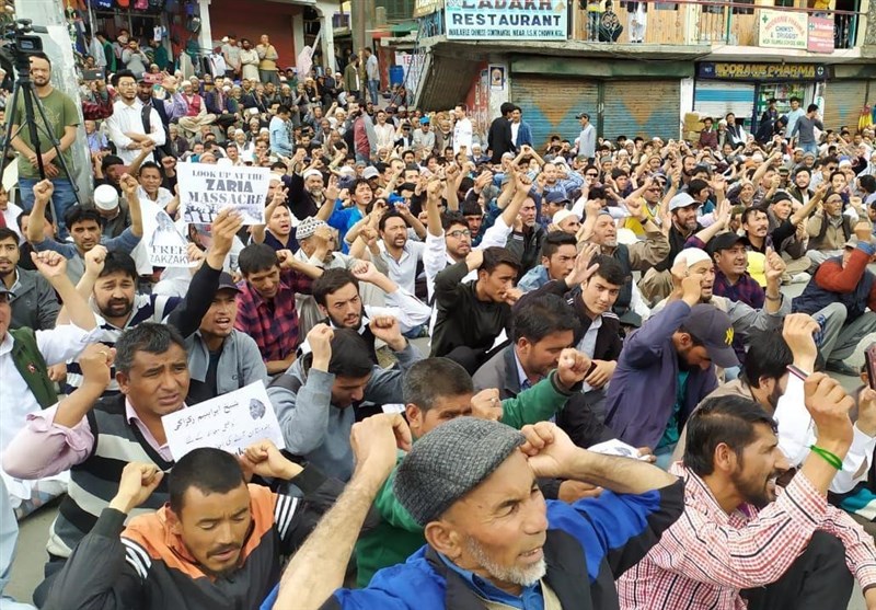 پاکستان کے مختلف شہروں میں علامہ شیخ ابراہیم زکزاکی اور دیگر شیعہ رہنماوں کی حمایت میں مظاہرے