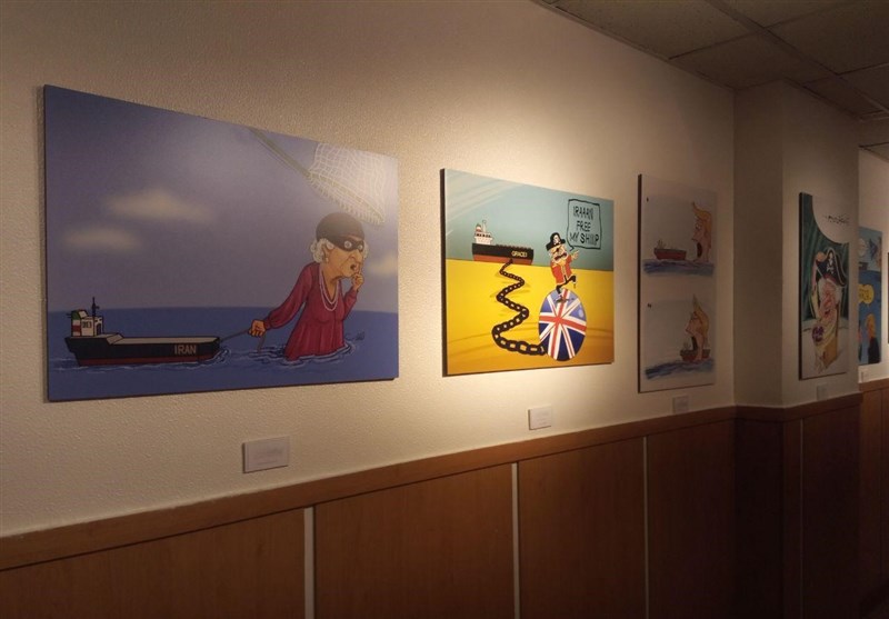 افتتاح نمایشگاه کاریکاتور ملکه کشتی ربا