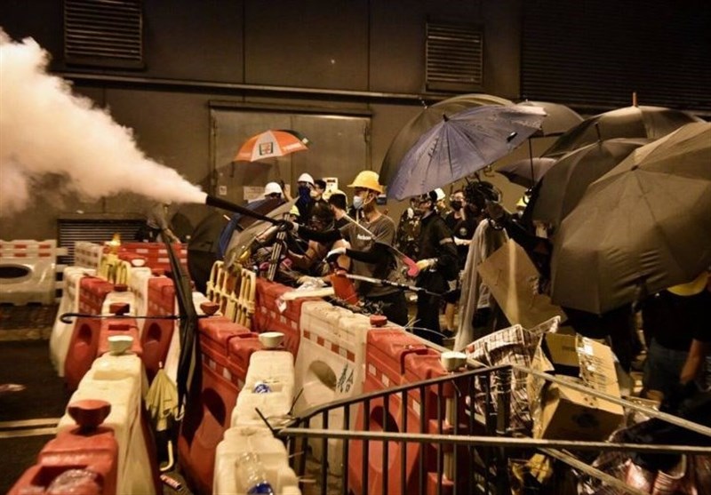 Hundreds Arrested in Hong Kong in New Year&apos;s Day Protests: Police