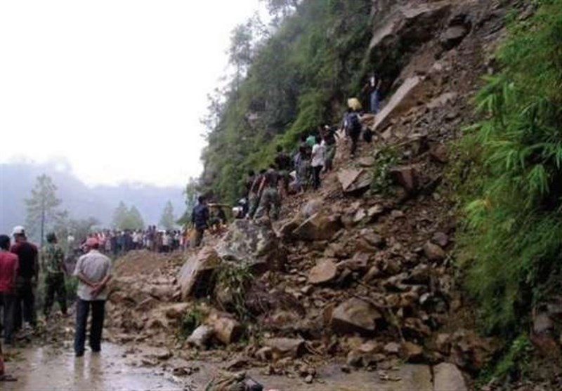 راولاکوٹ: لینڈ سلائیڈنگ سے 7 افراد جاں بحق، کئی زخمی