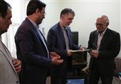 دیدار وزیر فرهنگ و ارشاد اسلامی با نویسنده و پژوهشگر هرمزگانی