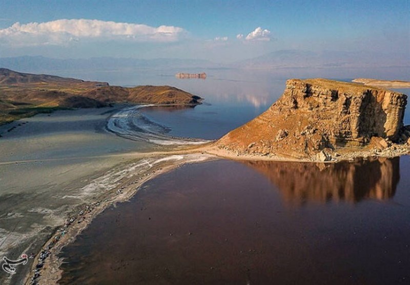 وسعت دریاچه ارومیه 714 کیلومتر افزایش یافت/آغاز رهاسازی آب به سمت دریاچه