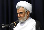 امام جمعه بندرعباس: ‌مردم ایران هرگز اجازه نخواهند داد آرمان‌های انقلاب ‌مورد هجمه قرار گیرد‌