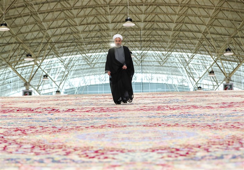 افتتاح نمایشگاه بین‌المللی فرش تبریز با حضور رئیس‌ جمهور / ‌رونمایی از بزرگ‌ترین فرش ‌یکپارچه ‌جهان