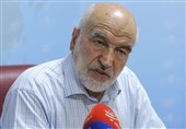 سردار فروتن: 80 آدم کَله گُنده طاغوت را بازجویی کردم/ 3 نفر میخواستند هلیکوپتر بنیصدر را بزنند اما نگذاشتیم