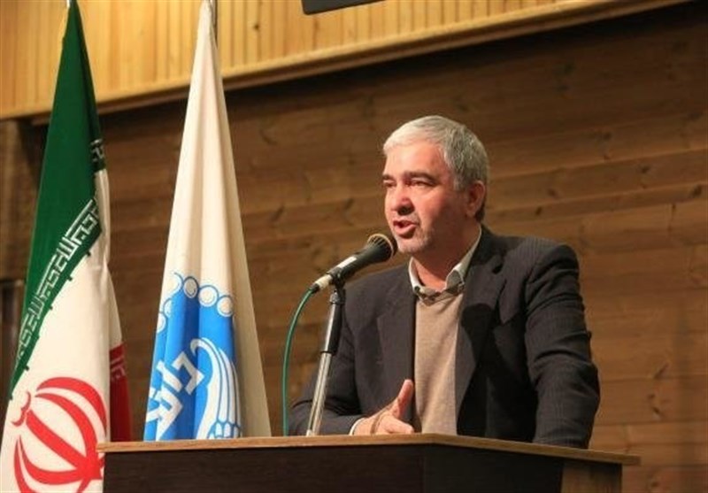تهران| معاون وزیر علوم: شهدای دانشجو نقش مهمی در هویت‌بخشی به جریانات دانشجویی ایفا کردند