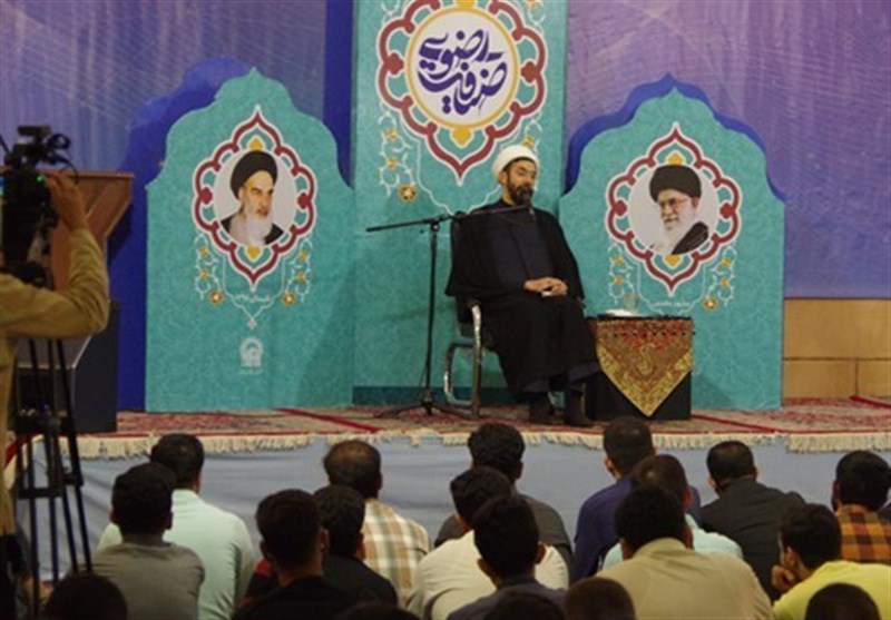 حجت الاسلام رستمی: هیئت‌های دانشجویی باید خط‌ مشی جریان‌های دینی را تعیین کنند