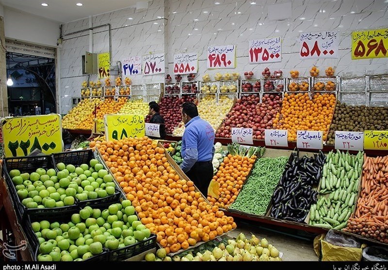 کردستان|افزایش قیمت میوه در ماه مبارک رمضان / آلو سبز و لیموشیرین رکورد زد