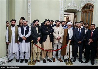 هیئت همراه رئیس مجلس سنای افغانستان در کنفرانس خبری مشترک رؤسای مجالس ایران و افغانستان