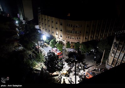 آتش‌سوزی در هتل آسمان شیراز از ساعت ۱۱:۰۵ دقیقه روز ۱۲ مردادماه آغاز شد و به گفته معاون خدمات شهری شهرداری شیراز تا حدود ۵ بامداد ادامه داشت. 