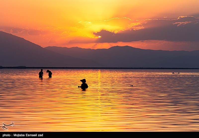 وسعت دریاچه ارومیه 505 کیلومتر افزایش یافت