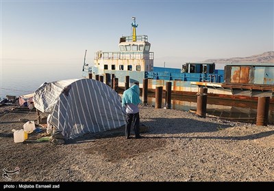 مسافران تابستانی دریاچه ارومیه